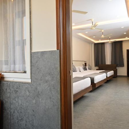 Hotel Shri Devi Comforts Inn Bhatkal Экстерьер фото