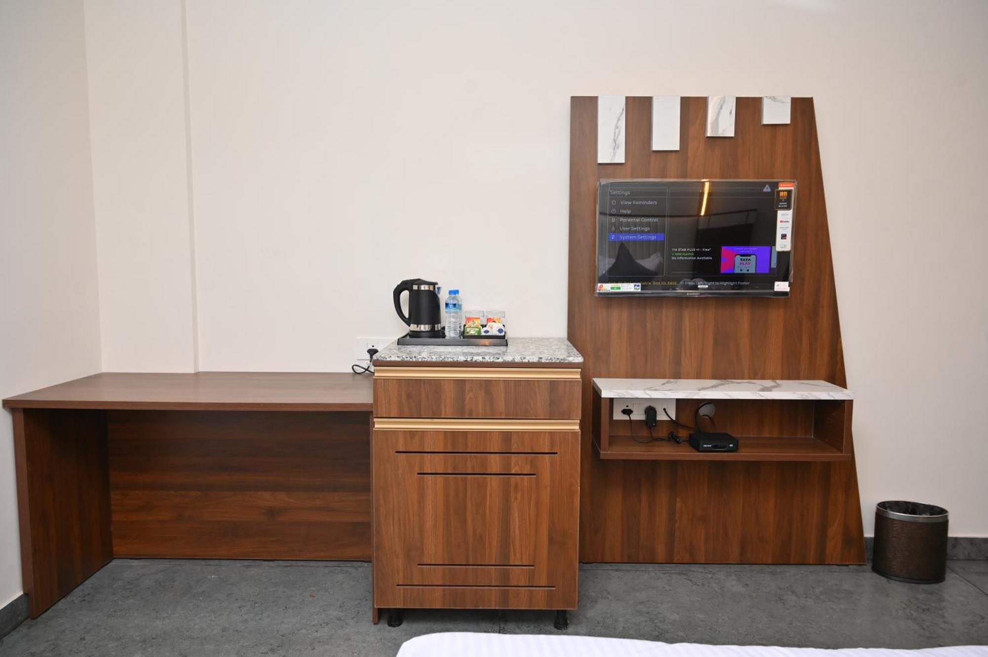 Hotel Shri Devi Comforts Inn Bhatkal Экстерьер фото