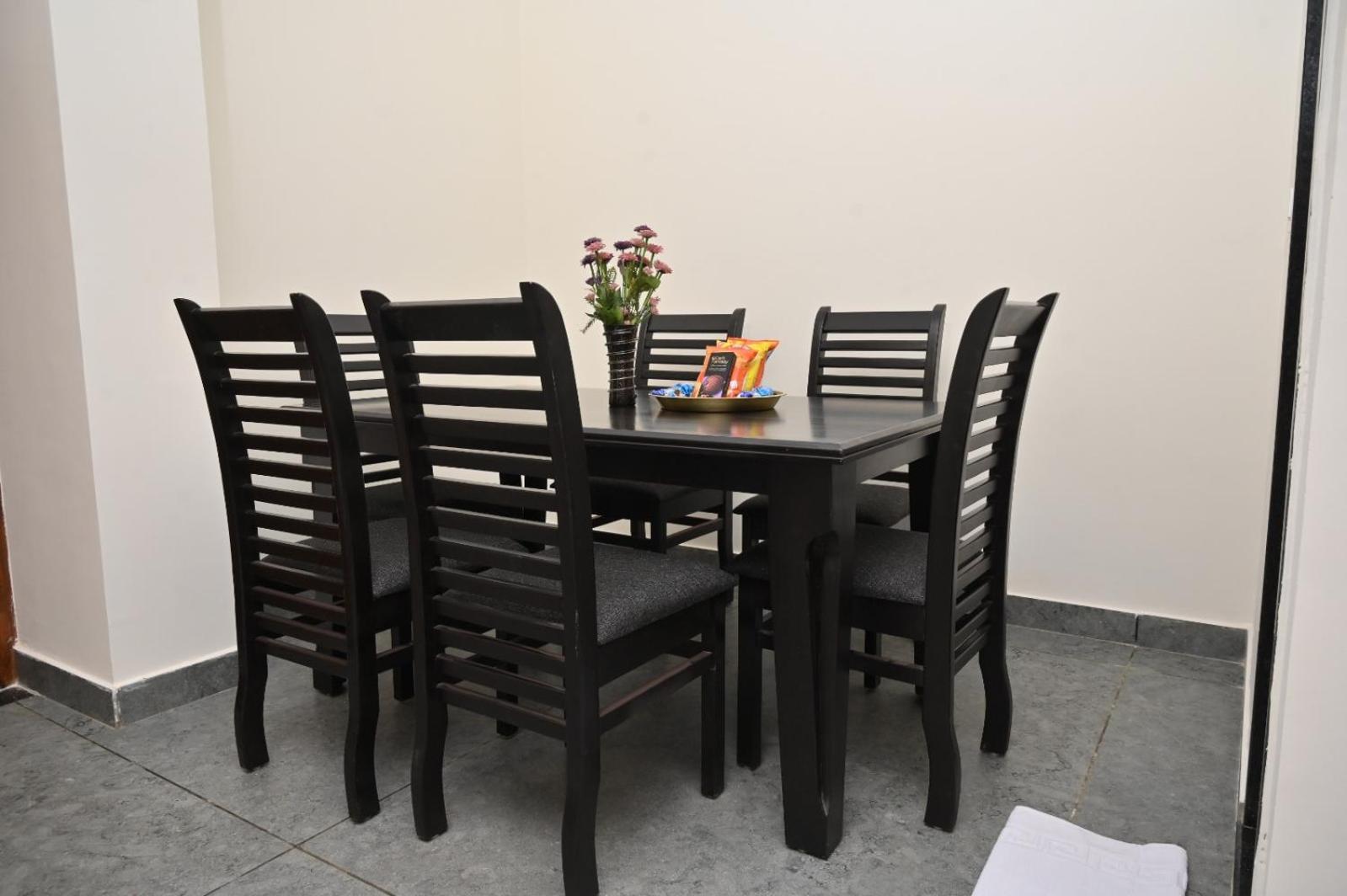 Hotel Shri Devi Comforts Inn Bhatkal Экстерьер фото